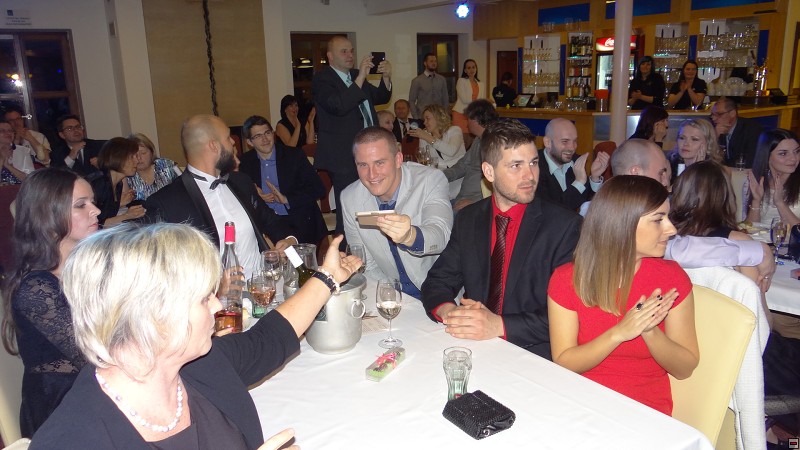 img00030.jpg